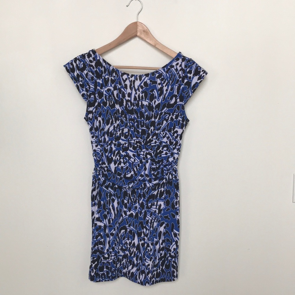 Mini blue black and white patterned stretch dress